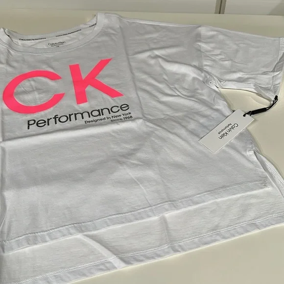 Calvin Klein Performance Tee - Picture 3 of 9